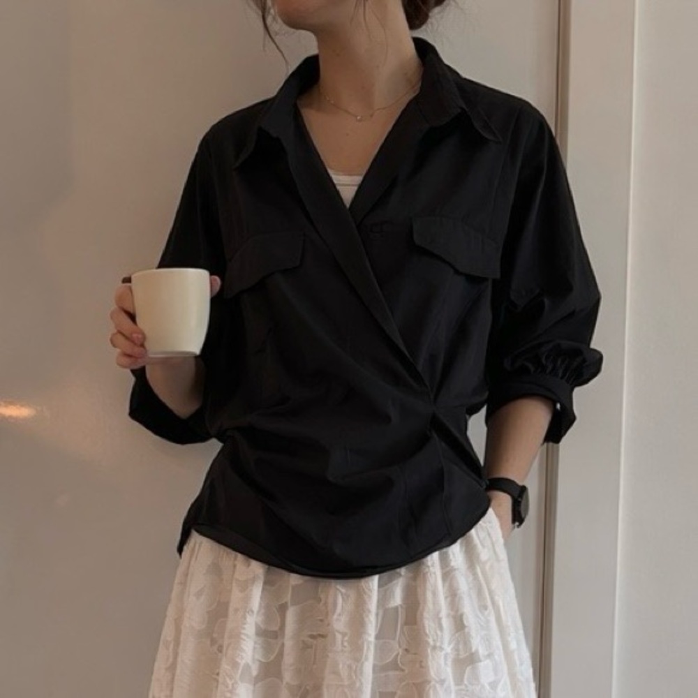 Anne Klein Black Collared Blouse